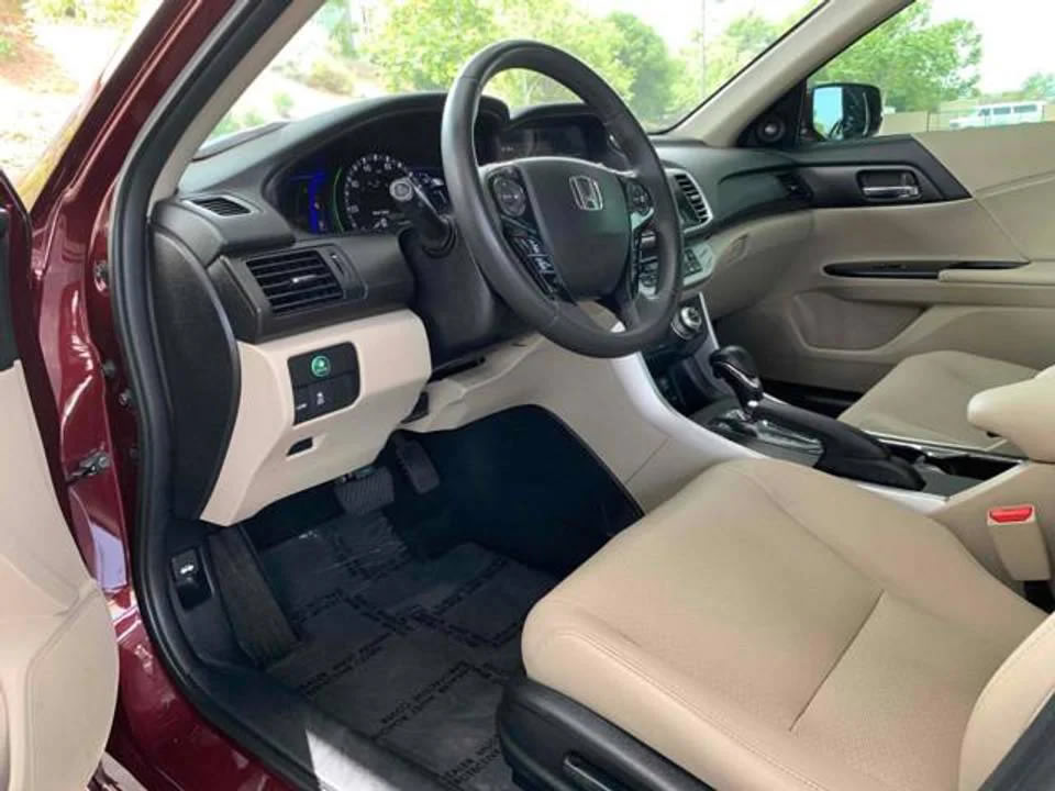 Honda Accord Hybrid 2014