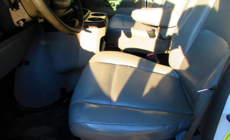 Ford E-Series Van 2014