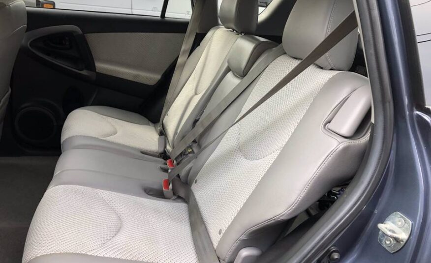 Toyota RAV4 EV 2012