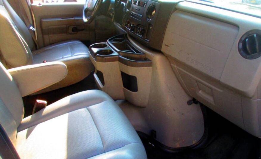 Ford E-Series Van 2014