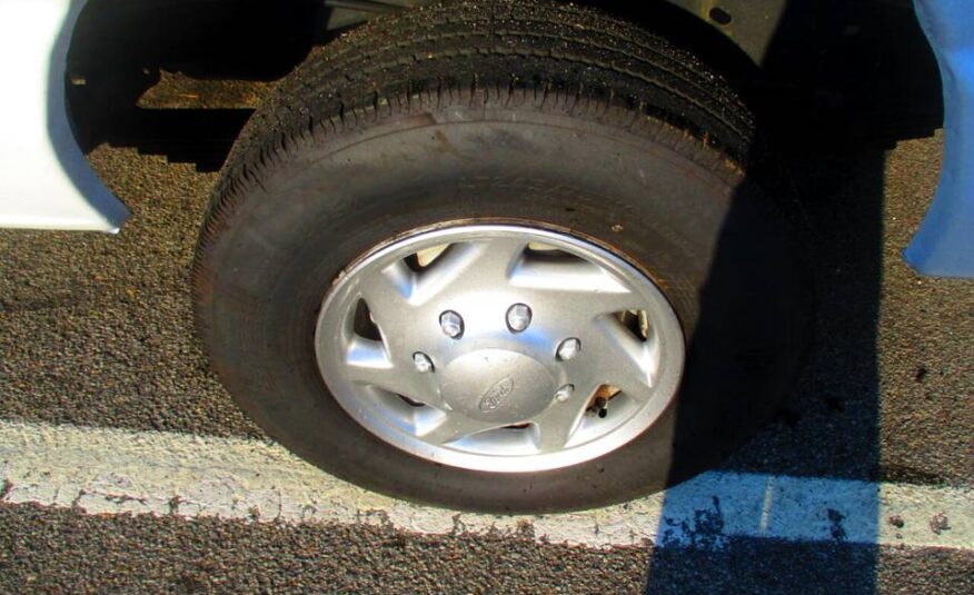 Ford E-Series Van 2014