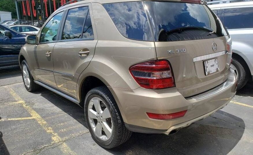 Mercedes-Benz M-Class 2009