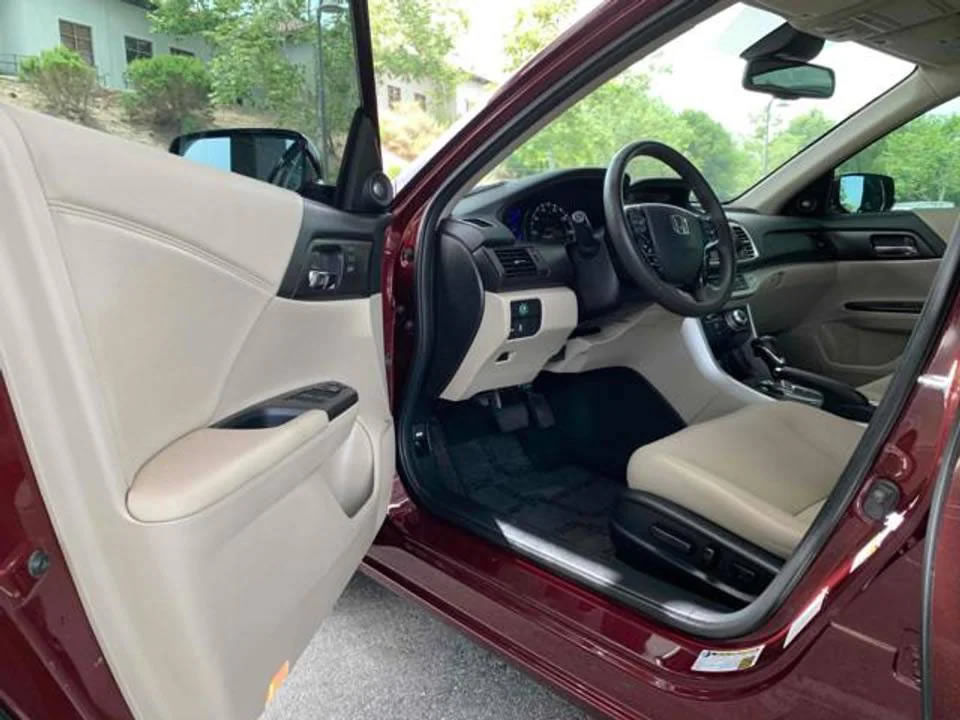 Honda Accord Hybrid 2014