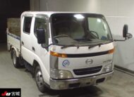 Hino Dutro 2000